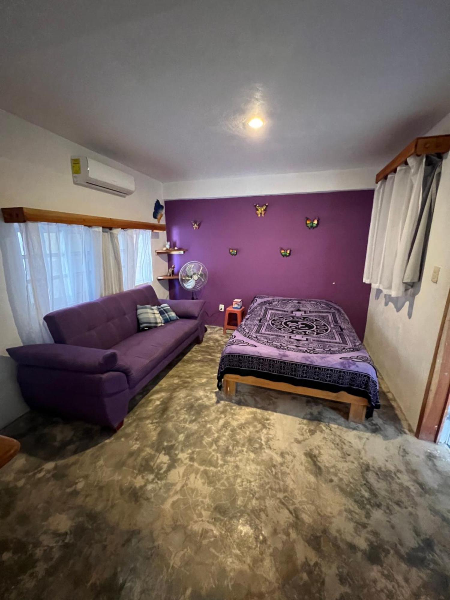 Casa Gajah Hotel Cuyo Dış mekan fotoğraf