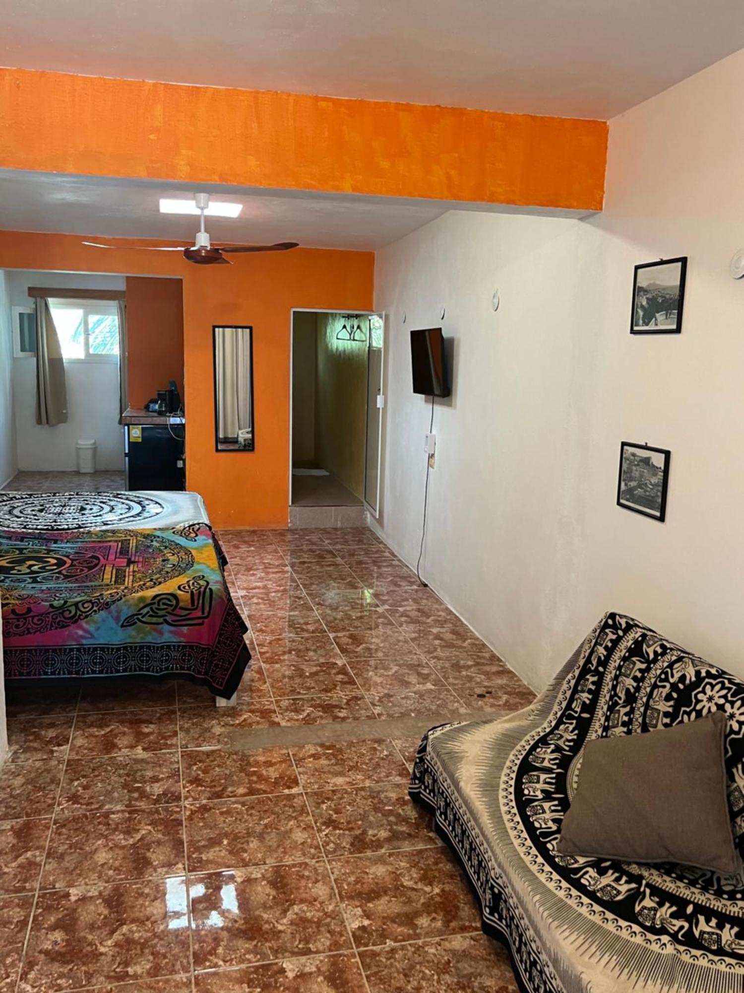 Casa Gajah Hotel Cuyo Dış mekan fotoğraf